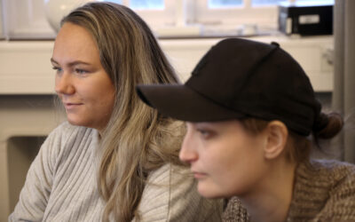 Vad betyder det att vi har kepsen på för er?